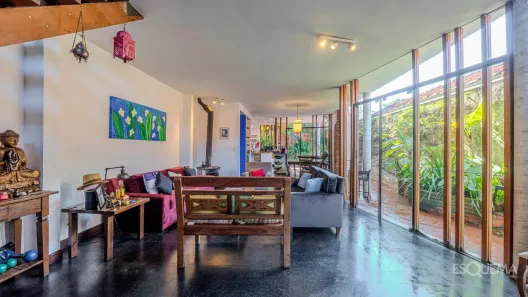Casa com 3 Quartos à venda, 200m² no Vila Madalena, São Paulo