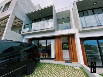 Casa com 2 Quartos para alugar, 126m² no Ferraz, Garopaba
