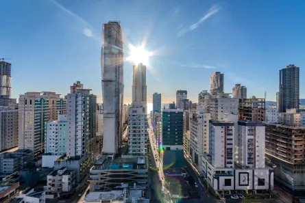 Apartamento com 3 Quartos à venda, 130m² no Meia Praia, Itapema
