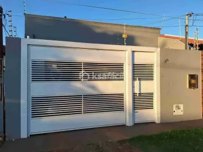 Casa com 2 Quartos à venda, 115m² no Residencial Oliveira, Campo Grande