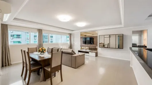 Apartamento com 3 Quartos para alugar, 169m² no Centro, Balneário Camboriú