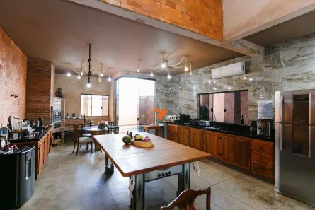 Casa com 3 Quartos à venda, 211m² no Jardim Ouro Verde, Presidente Prudente