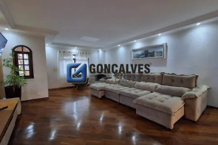 Sobrado com 3 Quartos à venda, 213m² no Nova Petrópolis, São Bernardo do Campo