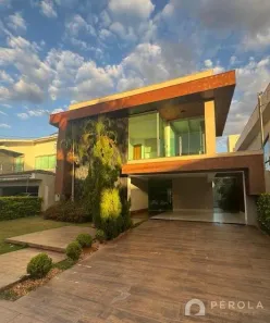 Casa de Condomínio com 3 Quartos à venda, 337m² no Jardins Madri, Goiânia