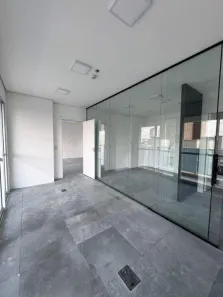 Sala Comercial para alugar, 72m² no Vila Gilda, Santo André
