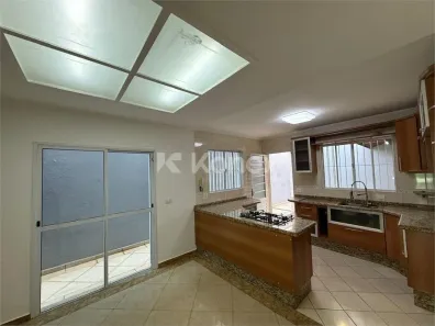 Sobrado com 3 Quartos à venda, 187m² no Vila Santa Terezinha (Zona Norte), São Paulo
