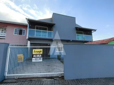 Casa com 3 Quartos para alugar, 160m² no Fátima, Joinville