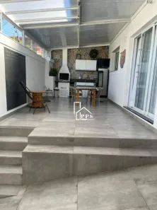 Casa com 3 Quartos à venda, 115m² no Centro, Vinhedo