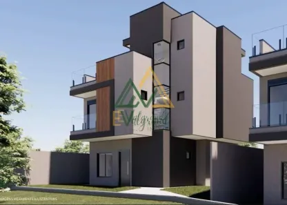 Sobrado com 3 Quartos à venda, 141m² no Novo Mundo, Curitiba