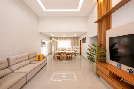 Fazenda/Sítio com 3 Quartos à venda, 258m² no , Santo Antônio de Goiás