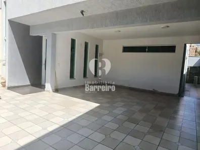 Casa com 4 Quartos à venda, 240m² no Olaria (Barreiro), Belo Horizonte