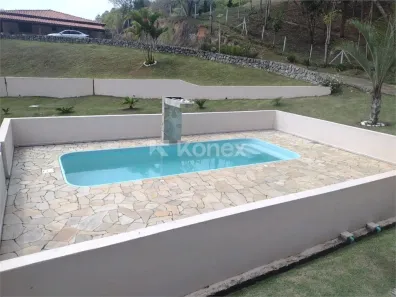 Fazenda/Sítio com 4 Quartos à venda, 445m² no Centro, Guararema