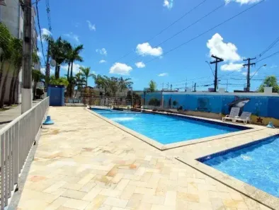 Apartamento com 2 Quartos para alugar, 58m² no Antares, Maceió