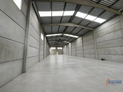Galpão/Depósito/Armazém para alugar, 660m² no Área Industrial, Campina Grande do Sul