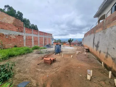 Lote/Terreno à venda, 250m² no São Francisco, Aparecida
