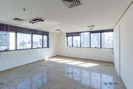 Sala Comercial para venda ou aluguel, 40m² no Vila Nova Conceição, São Paulo