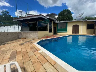 Fazenda/Sítio com 4 Quartos à venda, 200m² no Jardim Imperial, Atibaia