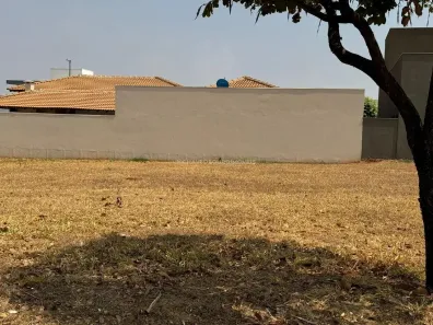 Lote/Terreno à venda, 300m² no Estância dos Ipês, Uberaba