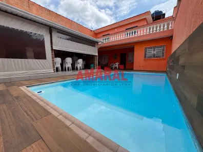 Sobrado com 2 Quartos à venda, 300m² no Cidade Satélite Santa Bárbara, São Paulo