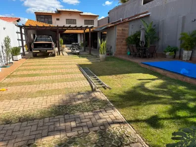Casa com 3 Quartos à venda, 400m² no Riacho Fundo I, Brasília