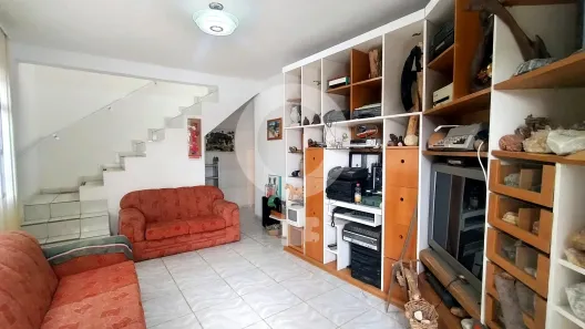 Casa com 3 Quartos para alugar, 249m² no Parque Recreio, São Paulo