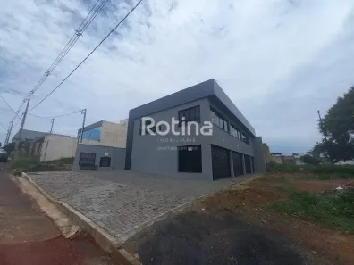 Ponto Comercial para alugar, 60m² no Laranjeiras, Uberlândia