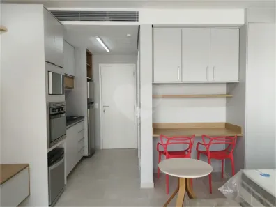 Apartamento com 1 Quarto para alugar, 38m² no Pinheiros, São Paulo
