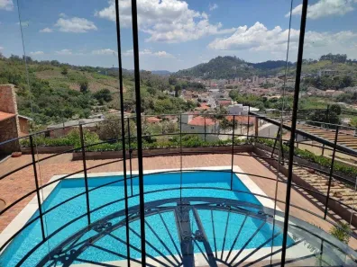 Casa com 4 Quartos à venda, 923m² no Jardim Gustavo, Serra Negra