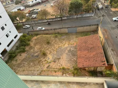 Lote/Terreno à venda, 720m² no Castelo, Belo Horizonte