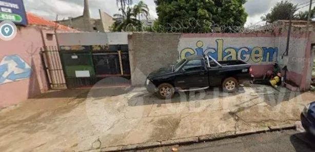 Lote/Terreno à venda, 360m² no Vigilato Pereira, Uberlândia
