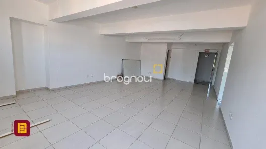 Sala Comercial à venda, 181m² no Centro, Florianópolis