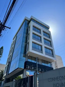 Prédio Comercial para alugar, 1076m² no Moinhos de Vento, Porto Alegre