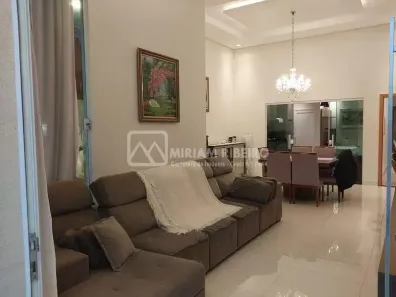 Casa de Condomínio com 3 Quartos para alugar, 143m² no Jardim Morumbi, Londrina