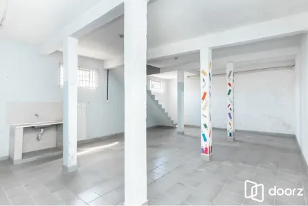 Ponto Comercial à venda, 305m² no Balneário São Francisco, São Paulo