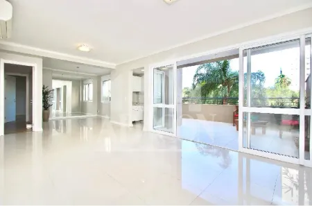 Apartamento com 2 Quartos para alugar, 109m² no Jardim Europa, Porto Alegre