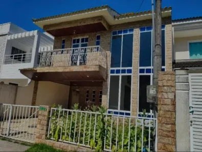 Casa de Condomínio com 5 Quartos para alugar, 300m² no Vargem Grande, Rio de Janeiro