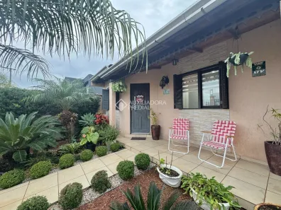Casa com 2 Quartos à venda, 126m² no Igara, Canoas