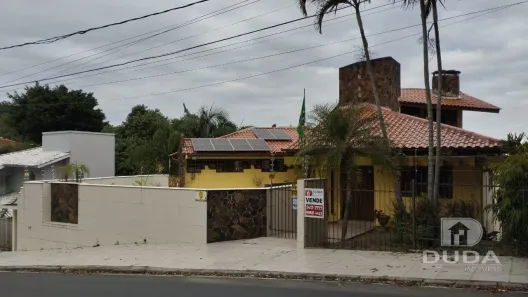 Casa com 6 Quartos à venda, 378m² no Lote Seis, Criciúma