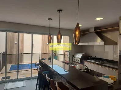 Sobrado com 4 Quartos à venda, 173m² no Jardim Ermida I, Jundiaí