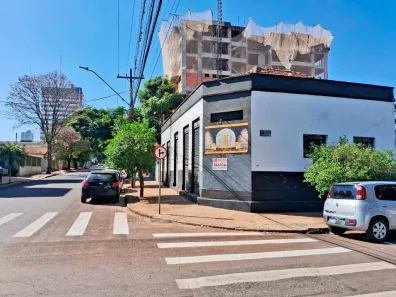 Sala Comercial para alugar, 262m² no Centro, Arapongas