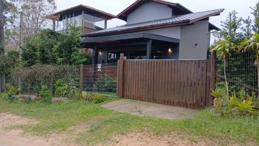 Casa com 4 Quartos à venda, 120m² no Ibiraquera, Imbituba