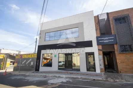 à venda, 300m² no Centro, Ponta Grossa