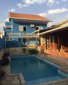 Sobrado com 2 Quartos à venda, 258m² no Vila Santa Maria, Americana