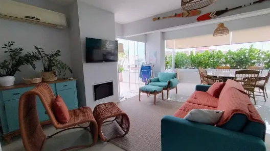 Cobertura com 3 Quartos para alugar, 260m² no Campeche, Florianópolis