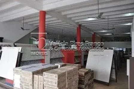 Prédio Comercial à venda, 406m² no Coqueiro, Ananindeua