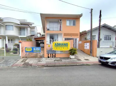Casa com 1 Quarto para alugar, 55m² no Capoeiras, Florianópolis