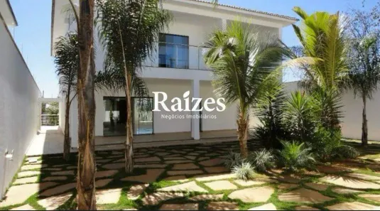 Casa com 3 Quartos para alugar, 427m² no Jardim Inconfidência, Uberlândia