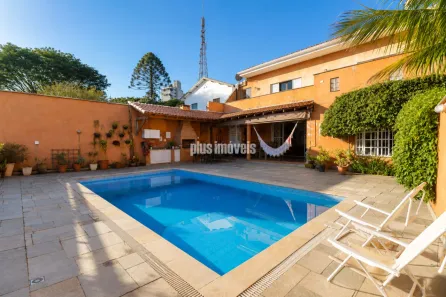 Sobrado com 4 Quartos à venda, 300m² no Sumaré, São Paulo