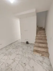 Casa com 2 Quartos para alugar, 60m² no Vila São Paulo, Mogi das Cruzes
