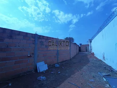 Lote/Terreno à venda, 300m² no São Jorge, Uberlândia